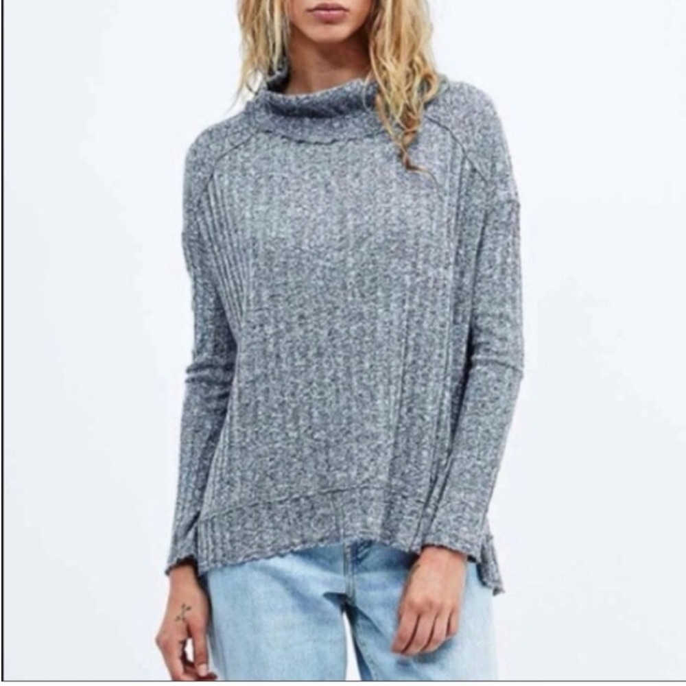Free People Clarissa Mock Neck Sweater Size Small Ribbed
